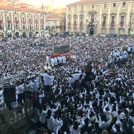 Stone House 1 度假居 *