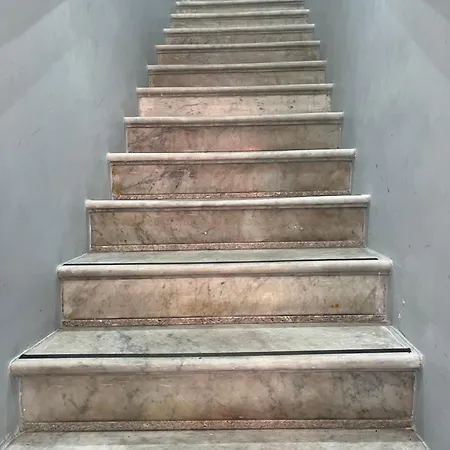 Stone House 1 *