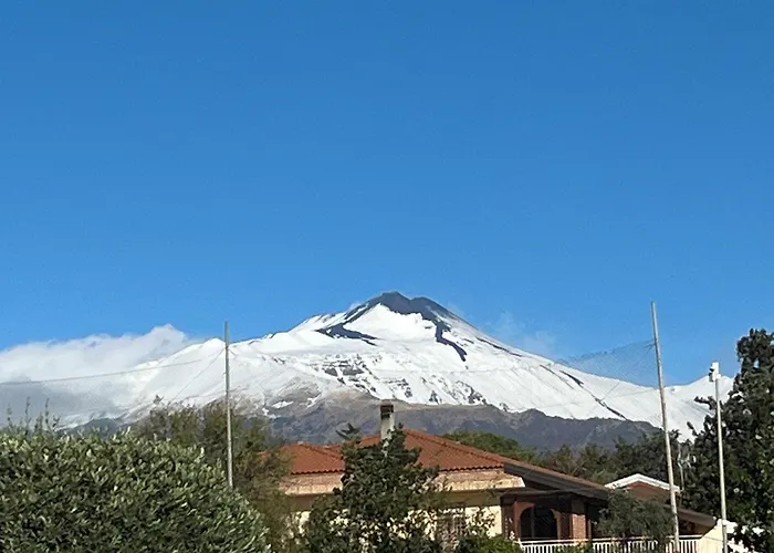 Stone House 1 度假居 卡塔尼亚